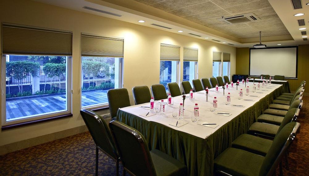 Muse Sarovar Portico Nehru Place New Delhi Eksteriør bilde