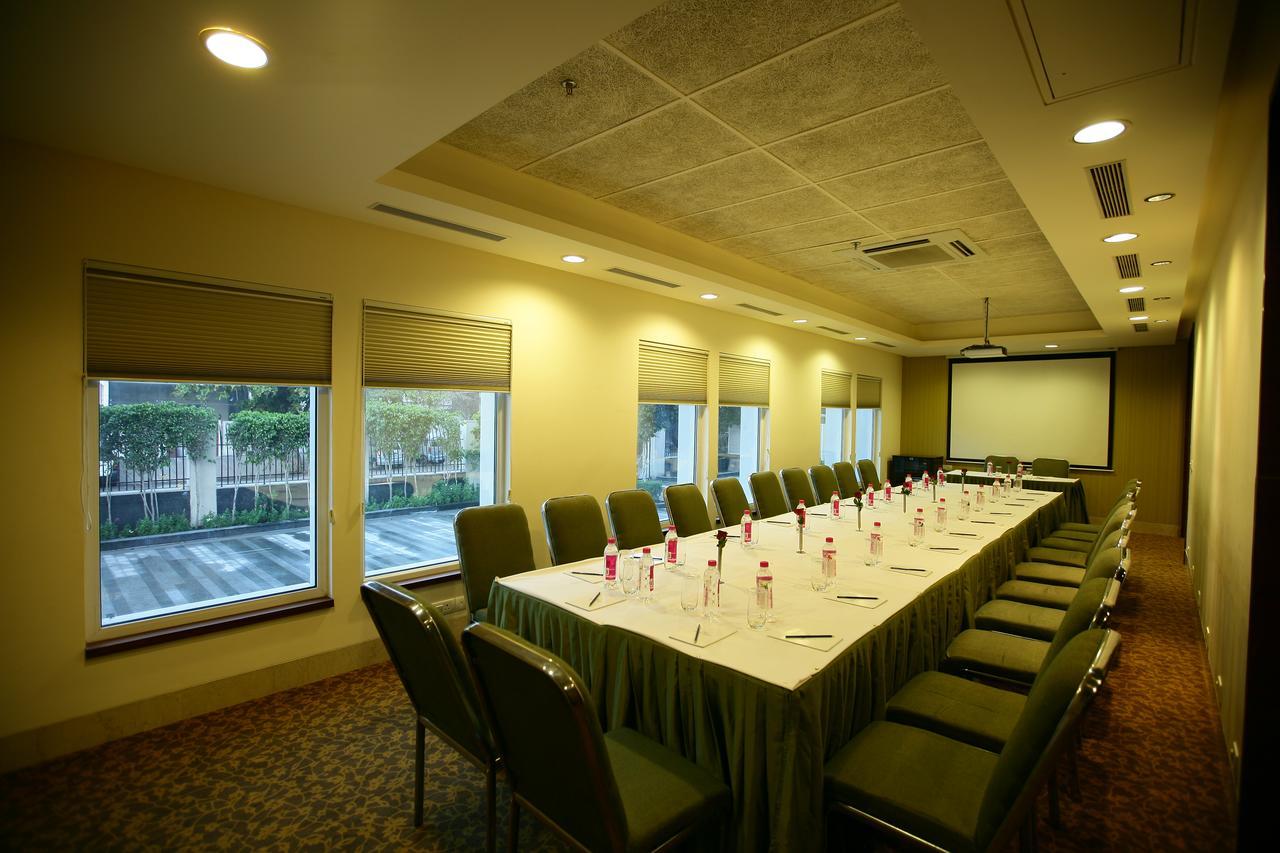 Muse Sarovar Portico Nehru Place New Delhi Eksteriør bilde